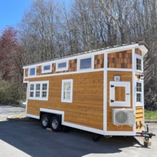 2023 Tinyhome on 26’ trailer, custom cedar deck, screened in porch - Image 4 Thumbnail