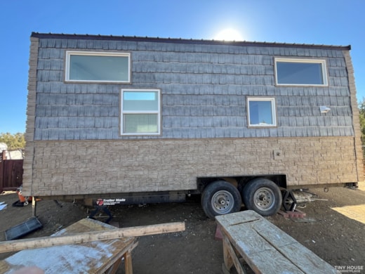 22' Tiny House on Wheels with a Loft