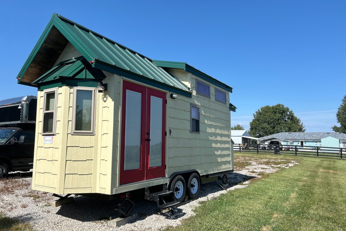 232 sq. foot Tiny House with personality! Dual lofts + Full Tub + Washer/Dryer  - Image 1 Thumbnail