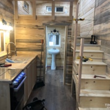 24' Beautiful Move In Ready Tiny Home High Quality - LOW PRICE! - Image 6 Thumbnail