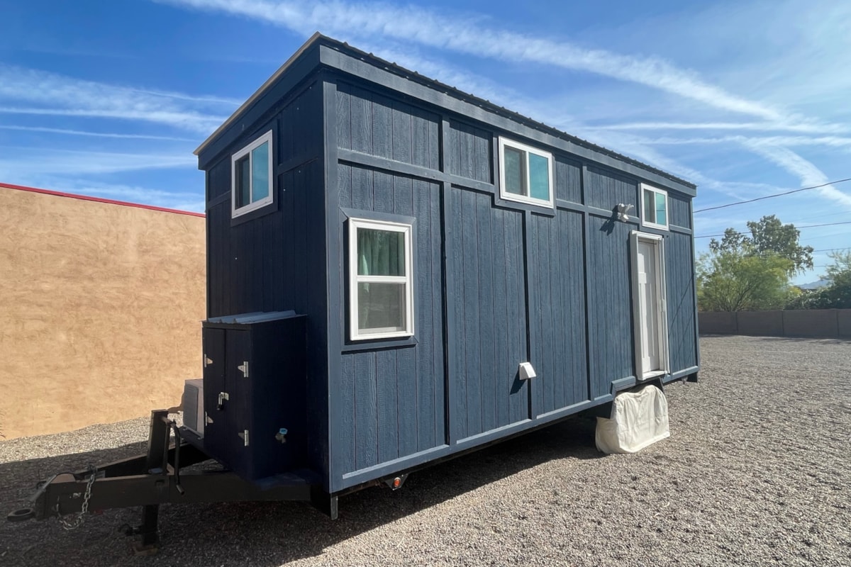24' Custom Tiny Home on Wheels w/ Loft - Image 1 Thumbnail