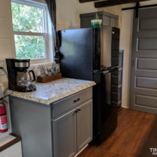 24 Foot Fully Finished, Spacious Tiny Home For Sale - Image 4 Thumbnail