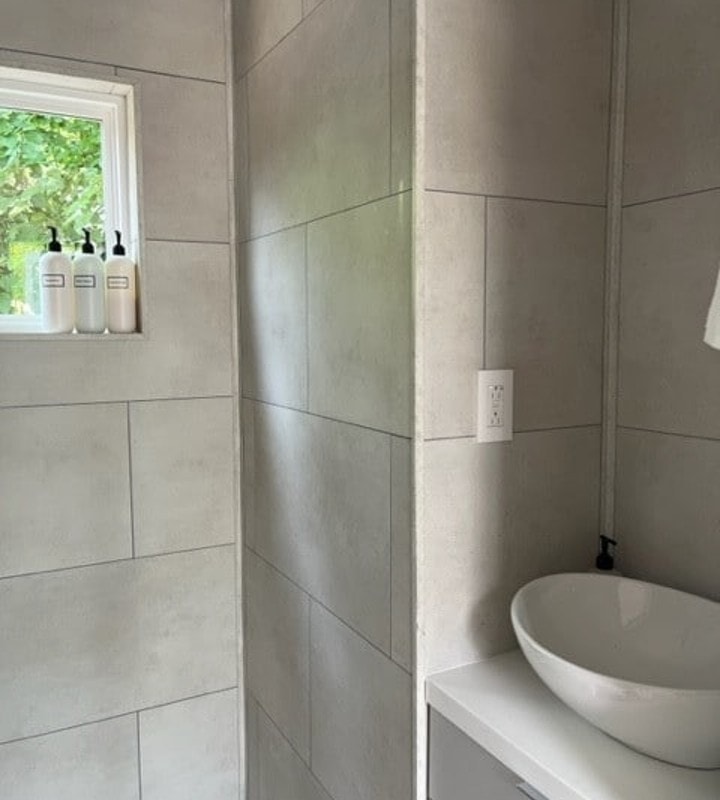 24 foot tiny home  - Image 1 Thumbnail