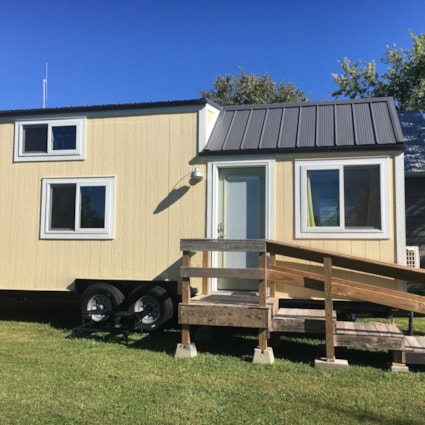 24 ft Buttercup Tiny House Built By Modern Living Tiny Home  - Image 2 Thumbnail