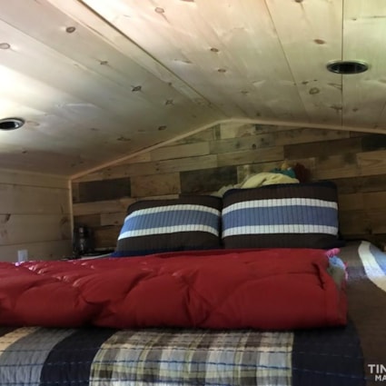 24' Live in Ready Tiny House On Wheels - Image 2 Thumbnail