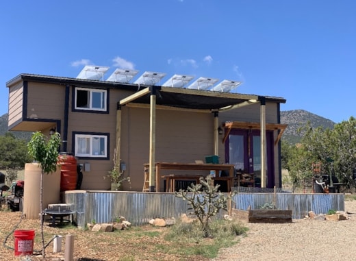 24’ Tiny Home On Wheels