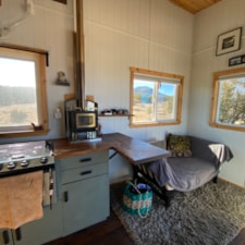 24’ Tiny Home On Wheels - Image 5 Thumbnail