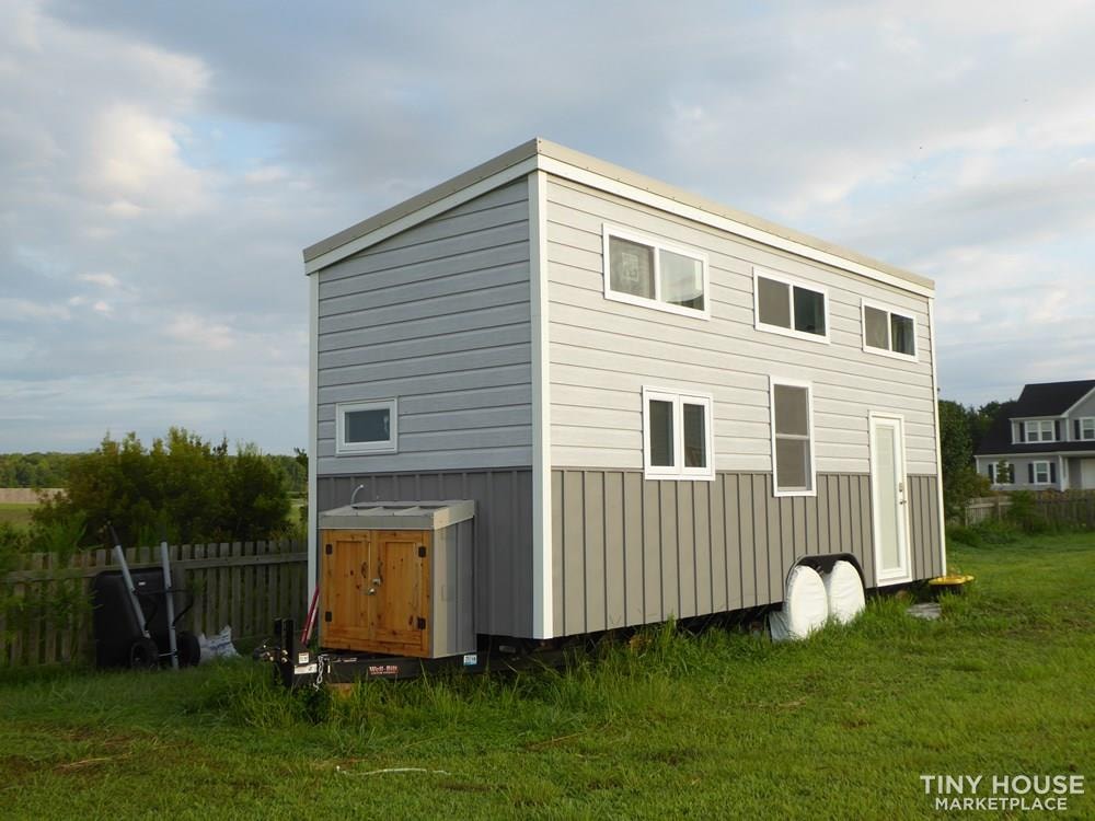 24" tiny house for sale $60,000 - Image 1 Thumbnail