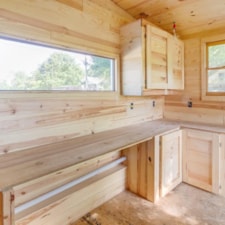 24'x8' Mobile Tiny Home with Loft - Image 6 Thumbnail