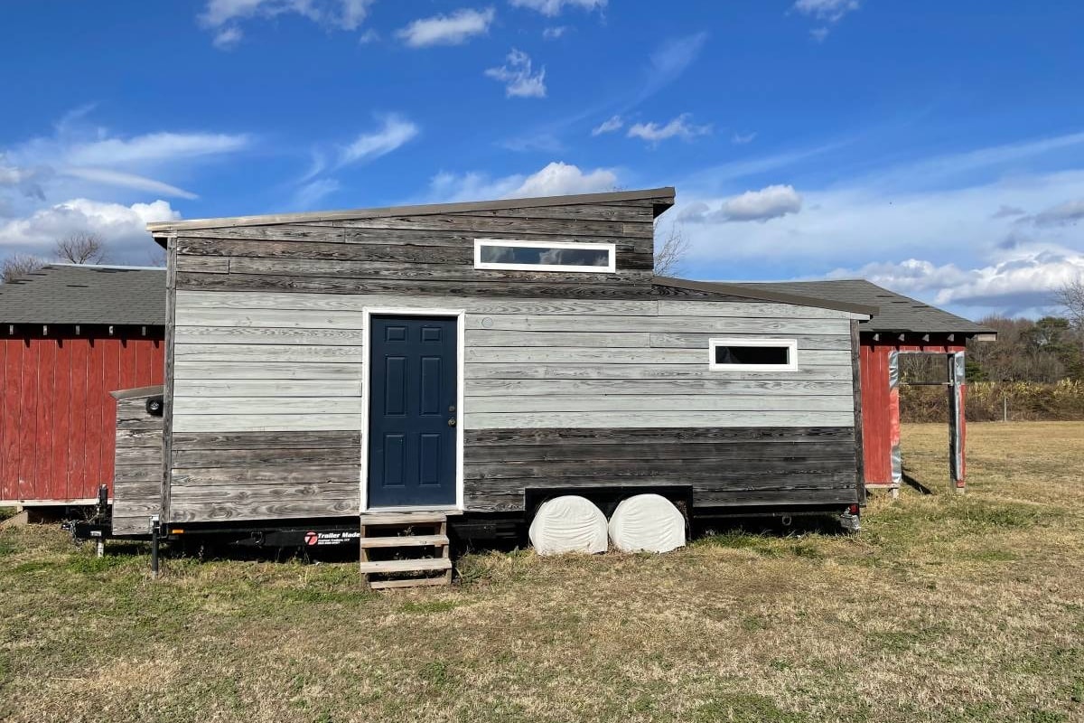 24ft Tiny House on Wheels For Sale - Image 1 Thumbnail