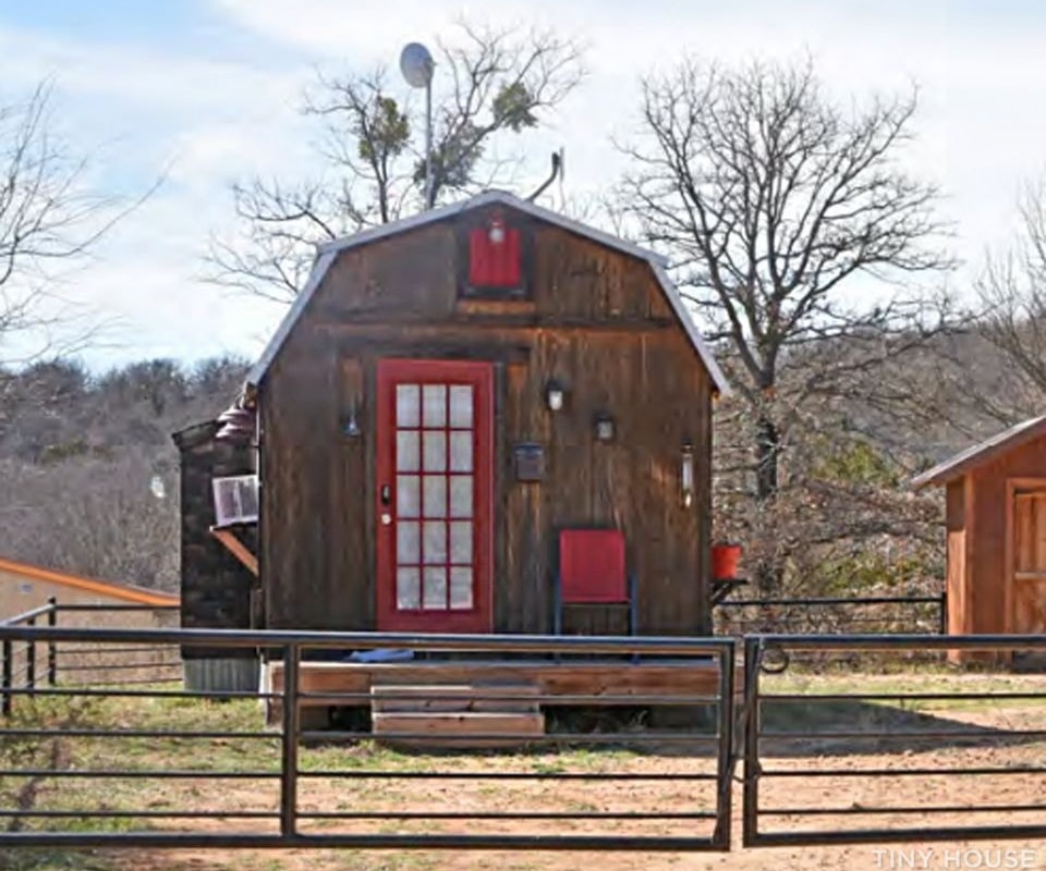 PENDING 250sqft Tiny Home   - Image 1 Thumbnail