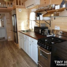 26' Tumbleweed Elm With Gas Stove and Tankless Water Heater! - Image 3 Thumbnail