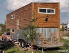 28 ft Gooseneck Tiny Home for Sale in Austin TX! - Image 3 Thumbnail