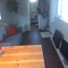 28' Modern and Spacious Tiny House on Wheels in Oakland - Image 4 Thumbnail