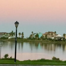 28’ THOW “Baby Blue” Coastal Cottage on Galveston Bay, TX - Image 3 Thumbnail