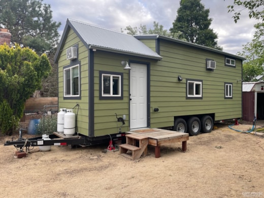 28' Tiny Home Full of Character and Color