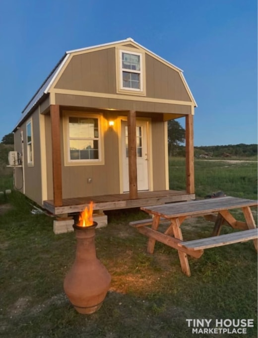 288 Sq Ft Brand New Cabin Style Tiny Home 