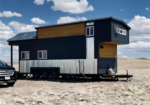 28x8ft New Tiny Home on Wheels Solar or Grid, 2 lofts Fully Loaded 