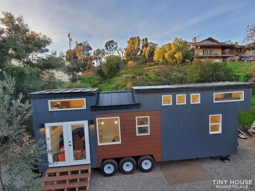 30’ Modern Tiny w/ land to rent (Rare Opportunity) 