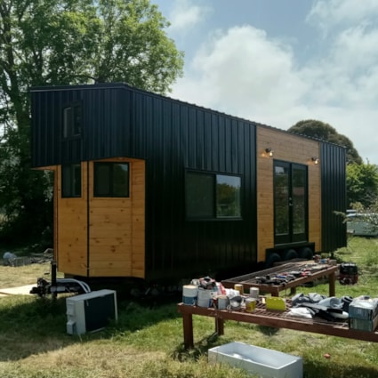 30' new build tiny house on wheels - Image 2 Thumbnail