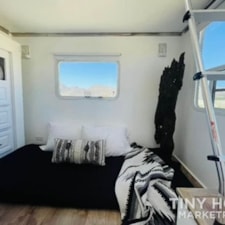 Stunning RV For Sale in California! Delivery Available! - Image 6 Thumbnail