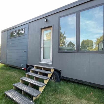 30ft Long x 8.5ft Wide Tiny Home with Full-Size Appliances and Plenty of Storage - Image 2 Thumbnail