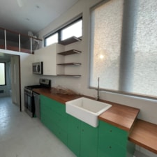 30ft Long x 8.5ft Wide Tiny Home with Full-Size Appliances and Plenty of Storage - Image 4 Thumbnail
