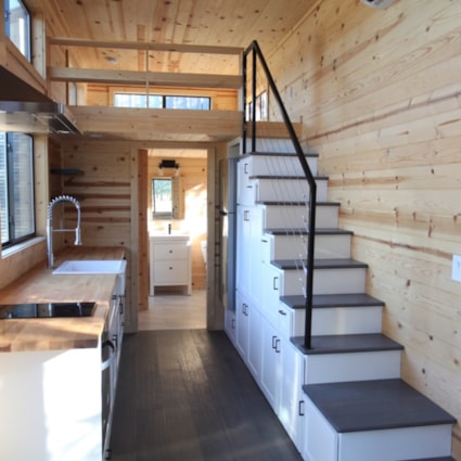 36' Modern Cabin - Nomad Tiny Homes - New - Dual loft - 21k trailer - Warranty - Image 2 Thumbnail