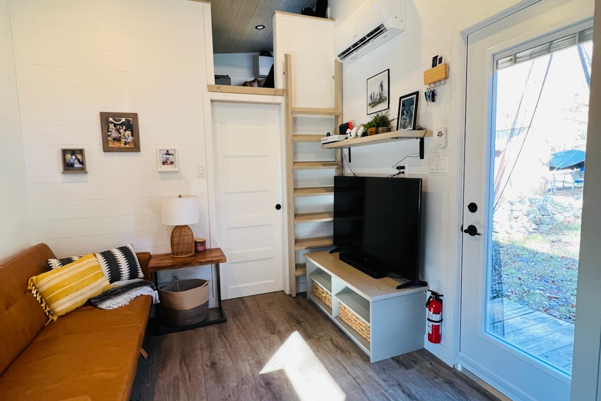 NEW PRICE: Open Concept 1st Floor Bed + 2 Lofts - Image 1 Thumbnail