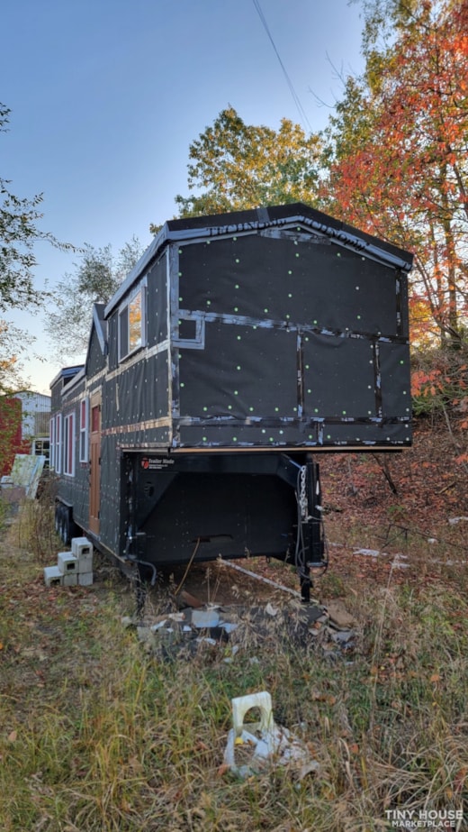 39' Gooseneck Tiny House Shell