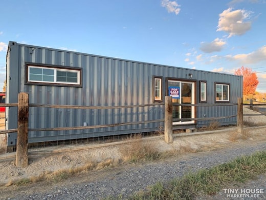 40' Luxury Container Home