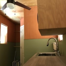 8’ WIDE x 18’ LONG x 10’TALL FULLY FURNISHED TINY HOME - Image 4 Thumbnail