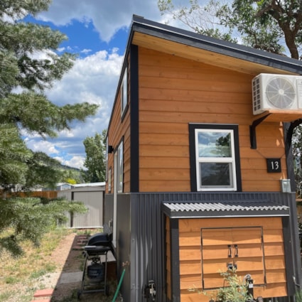 8 x 26ft custom built Tiny Home in Southwest Colorado - Image 2 Thumbnail