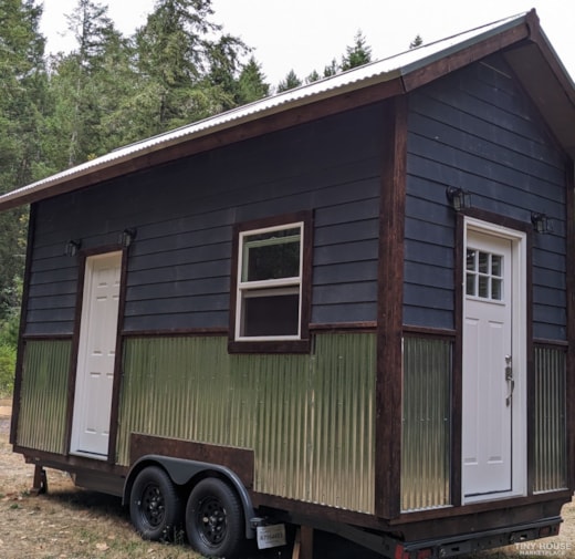 8x18 Tiny House with Loft (188 sq ft)