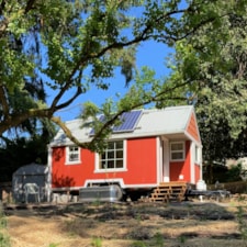 8x20' Tiny House for Rent (Portland-Milwaukie, OR) - Image 4 Thumbnail