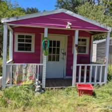 Adorable 12x16 tiny home with covered porch - Image 4 Thumbnail