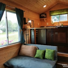  Adorable & Affordable. 20 x 8ft Barely Used Tiny House on Wheels - Image 3 Thumbnail
