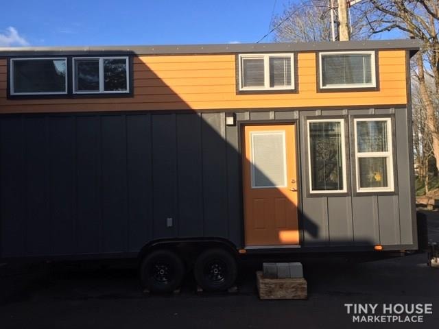 Adorable Tiny House for Sale - Image 1 Thumbnail