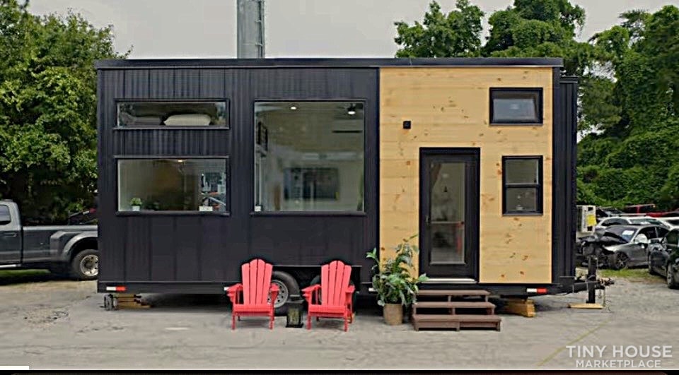 Almost brand new Tiny Home for sale  - Image 1 Thumbnail