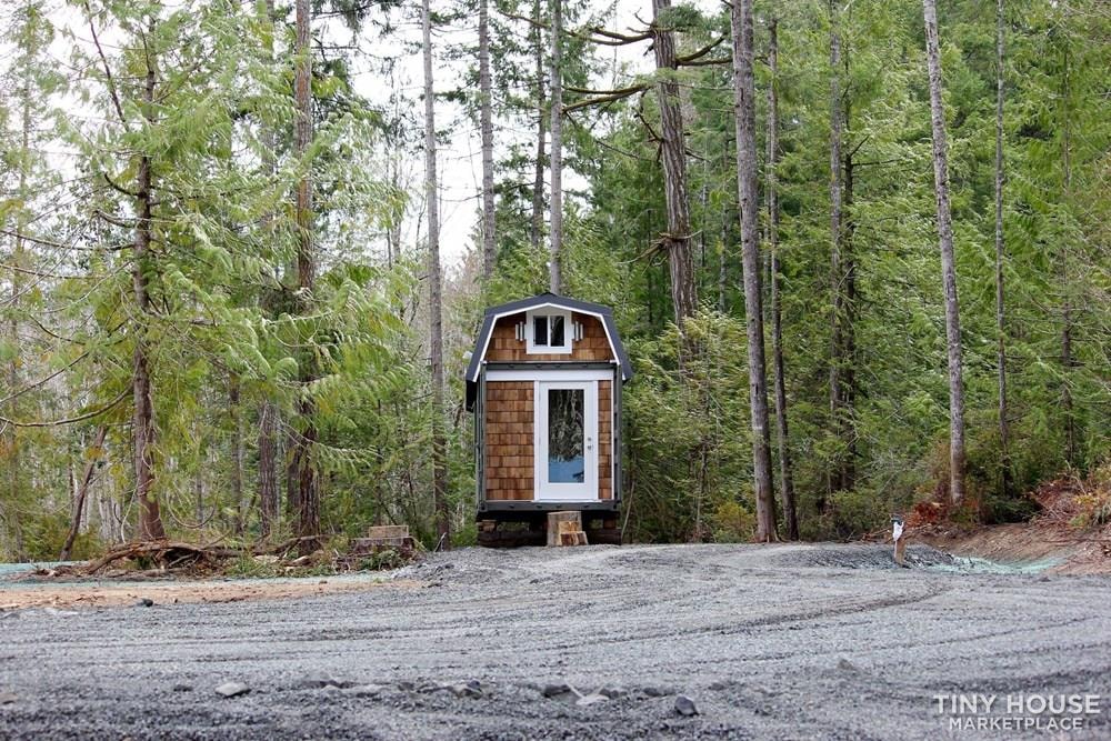 Amazing custom tiny home container! ready to be lived in! - Image 1 Thumbnail