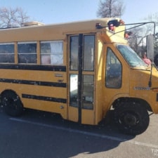 Amazing Tiny Skoolie for Sale (School Bus Conversion) - Image 4 Thumbnail
