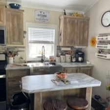 Beautiful 15X30 2021 Furnished Tiny Home - Image 3 Thumbnail