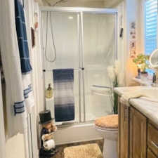 Beautiful 15X30 2021 Furnished Tiny Home - Image 4 Thumbnail