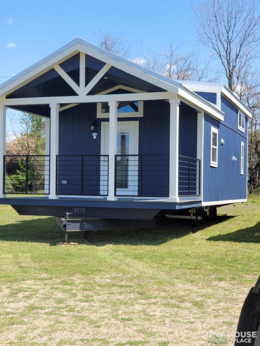 Beautiful 15X30 2021 Furnished Tiny Home