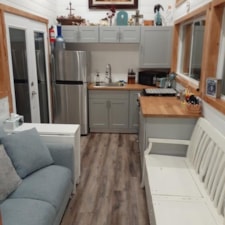 Beautiful 30 Ft Tiny House on Wheels with Main Floor Bedroom - Image 4 Thumbnail