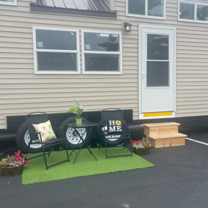 Beautiful 32' Tiny Home Built by Advanced High School Building Trades Class - Image 2 Thumbnail