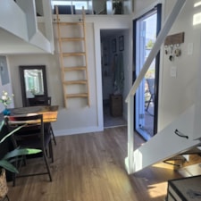 Beautiful 32' Tiny Home w/Lg shed & deck-Owner pays 1/2 shipping! - Image 4 Thumbnail