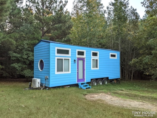 Beautiful Blue Tiny House 8.5 x 30 ft - Move-in Ready!