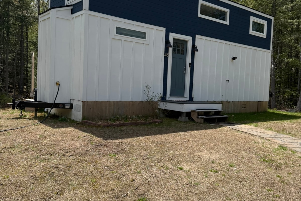Beautiful Custom Tiny Smart Home w/ Wood Stove - Turn-Key Tiny Living - Image 1 Thumbnail