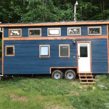 Beautiful green built one of a kind tiny home - Image 2 Thumbnail